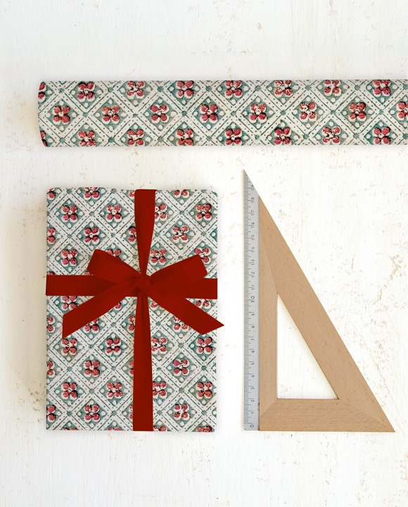 Papel "Remondini decorazione quadrata"