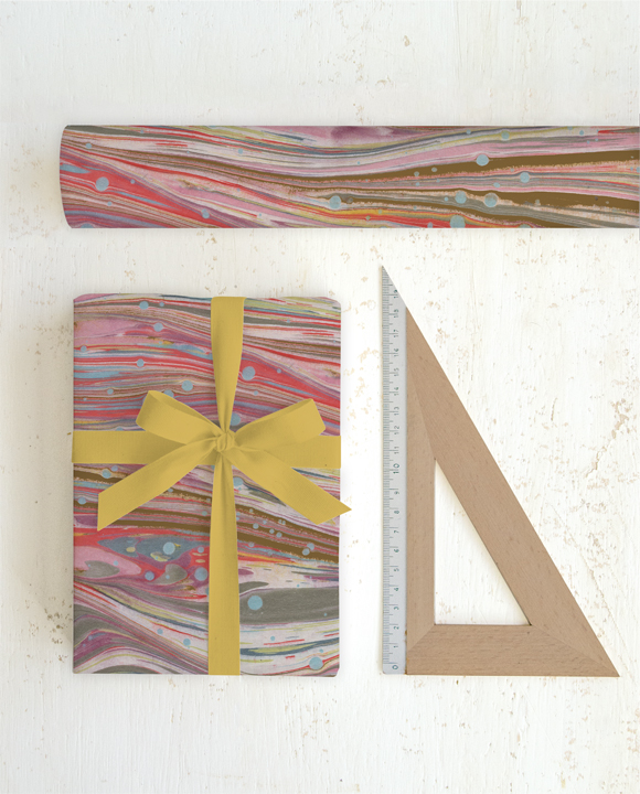Paper "Marmorizzata rosa-rosso"