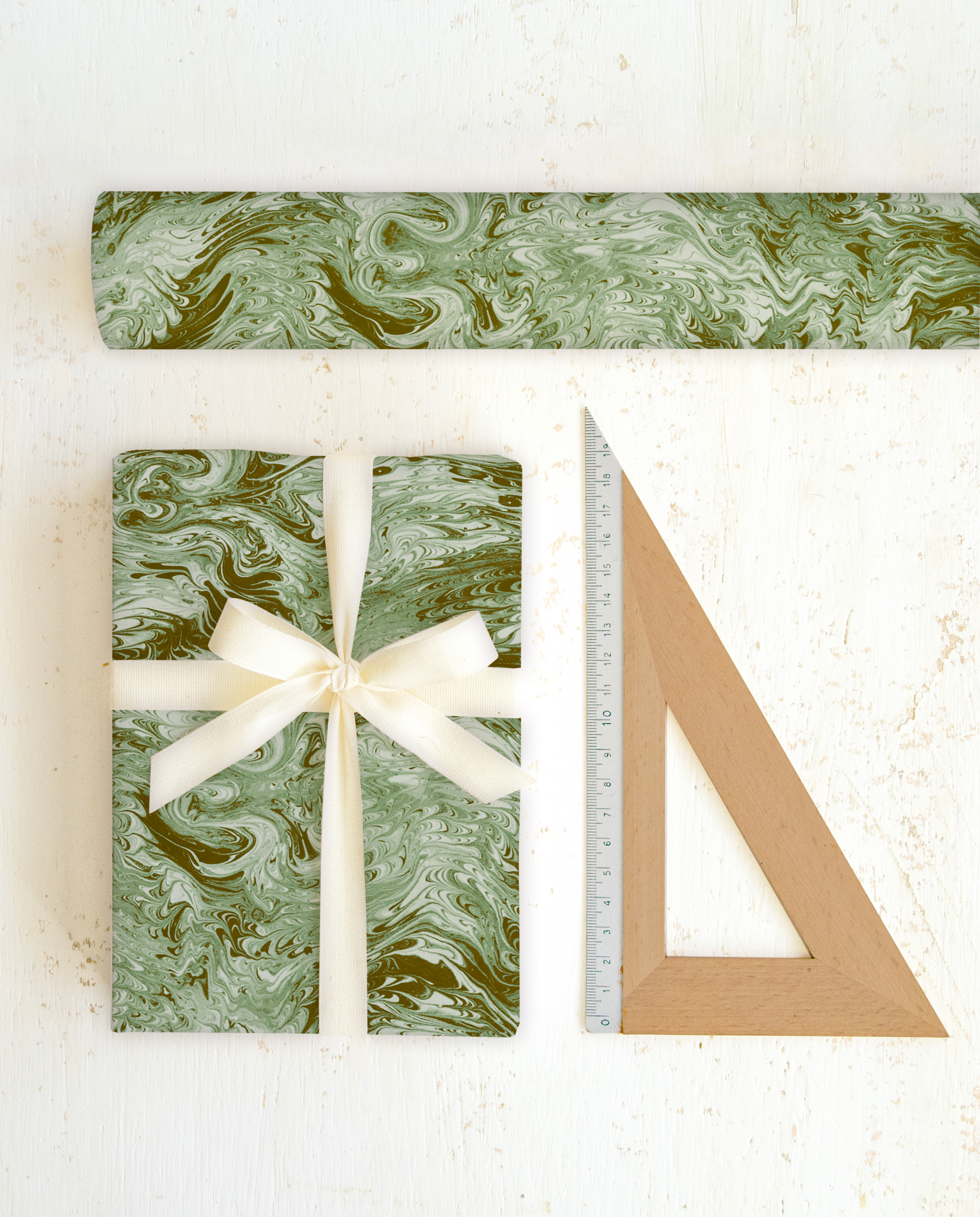 Paper "Marmorata verde-oro"